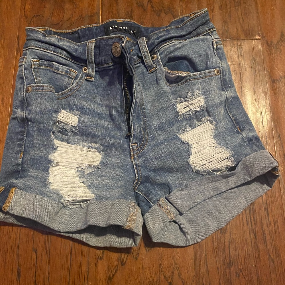 basic ripped jean shorts